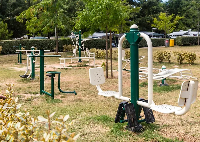 Eurocamp Mobile Homes At Campsite Bijela Uvala * Пореч