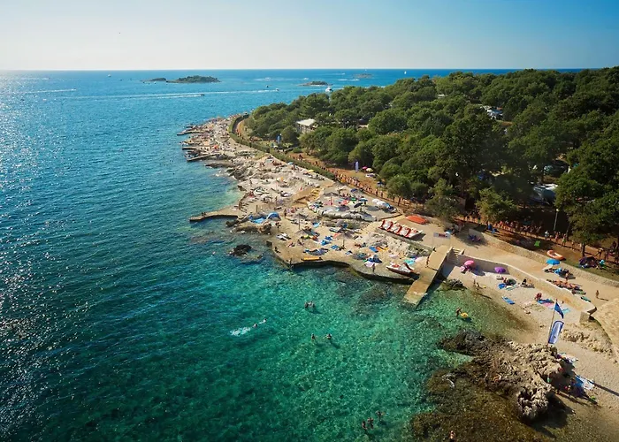 Eurocamp Mobile Homes At Campsite Bijela Uvala База отдыха