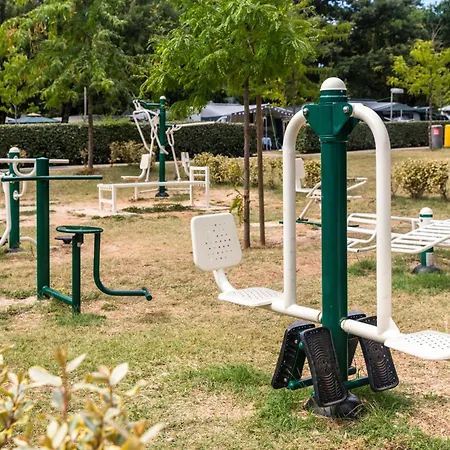 Eurocamp Mobile Homes At Campsite Bijela Uvala * Poreč