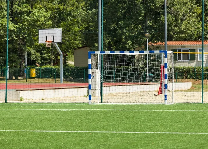 Eurocamp Mobile Homes At Campsite Bijela Uvala Parco vacanze Porec